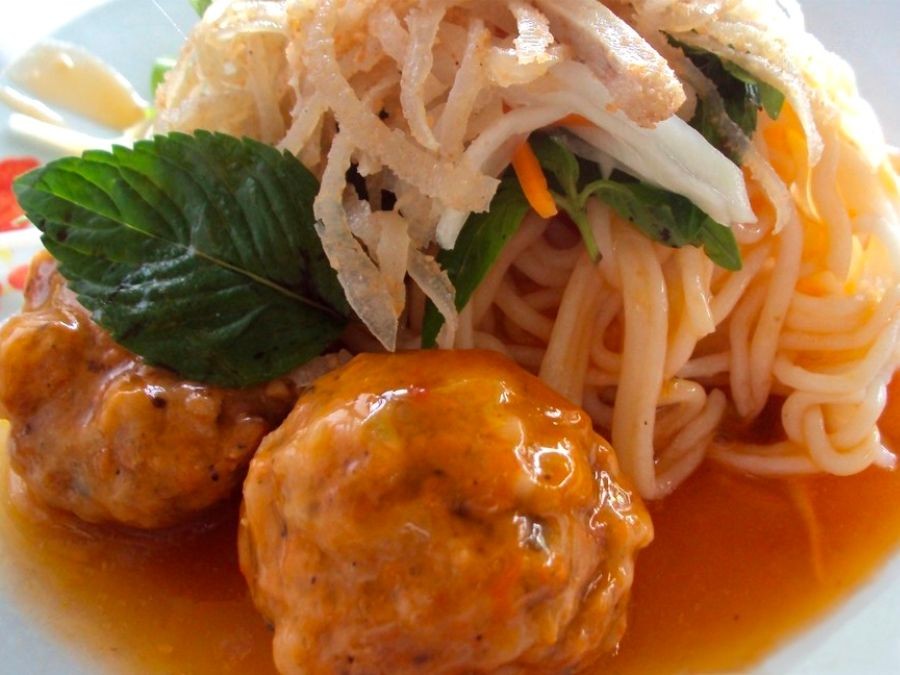 Bánh tầm xíu mại 62 nóng hổi với hương thơm quyến rũ