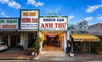 Một con đường yên bình tại Cà Mau, dẫn đến những điểm tham quan